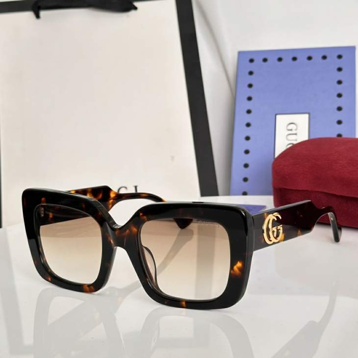 Picture of Gucci Sunglasses _SKUfw79498461fw
